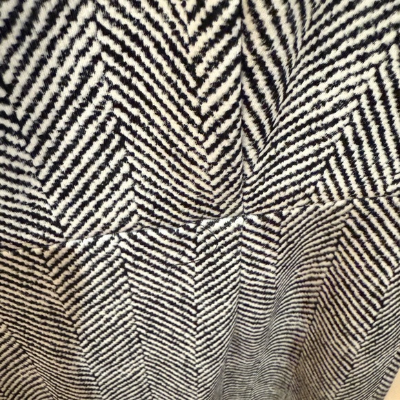 The Limited Women’s Herringbone Black and White Dress Size 12 NWT - Picture 3 of 6